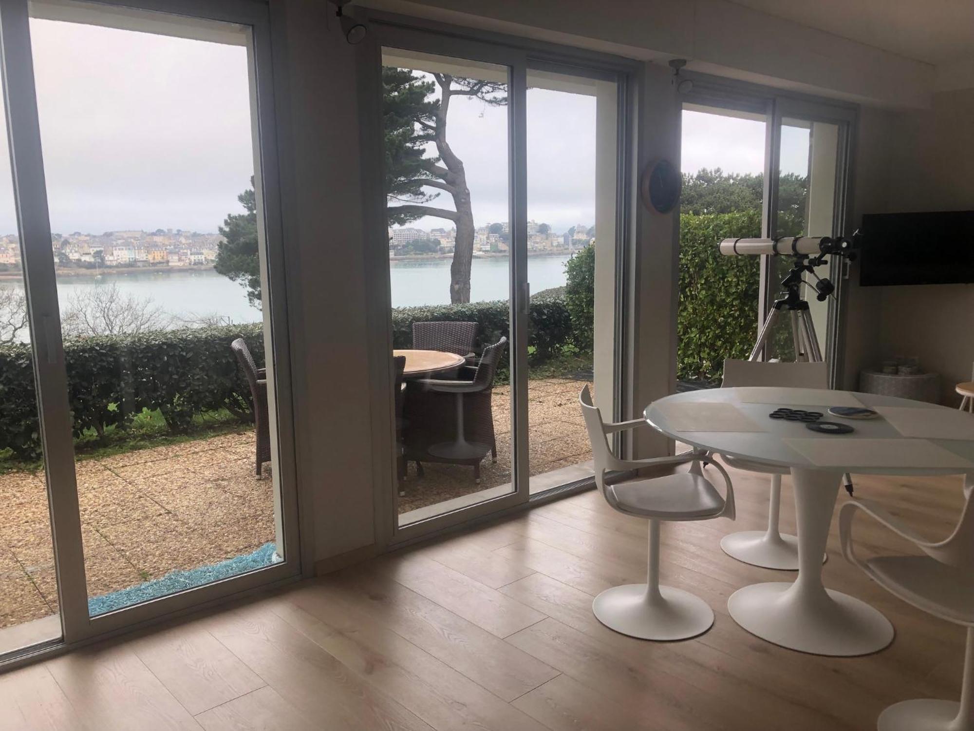 דינאר Appartement Vue Sur Mer מראה חיצוני תמונה